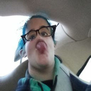 Meet your Posher, Avery